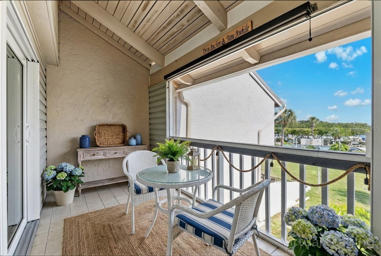 PIRATES COVE CLUB CONDO - Residential