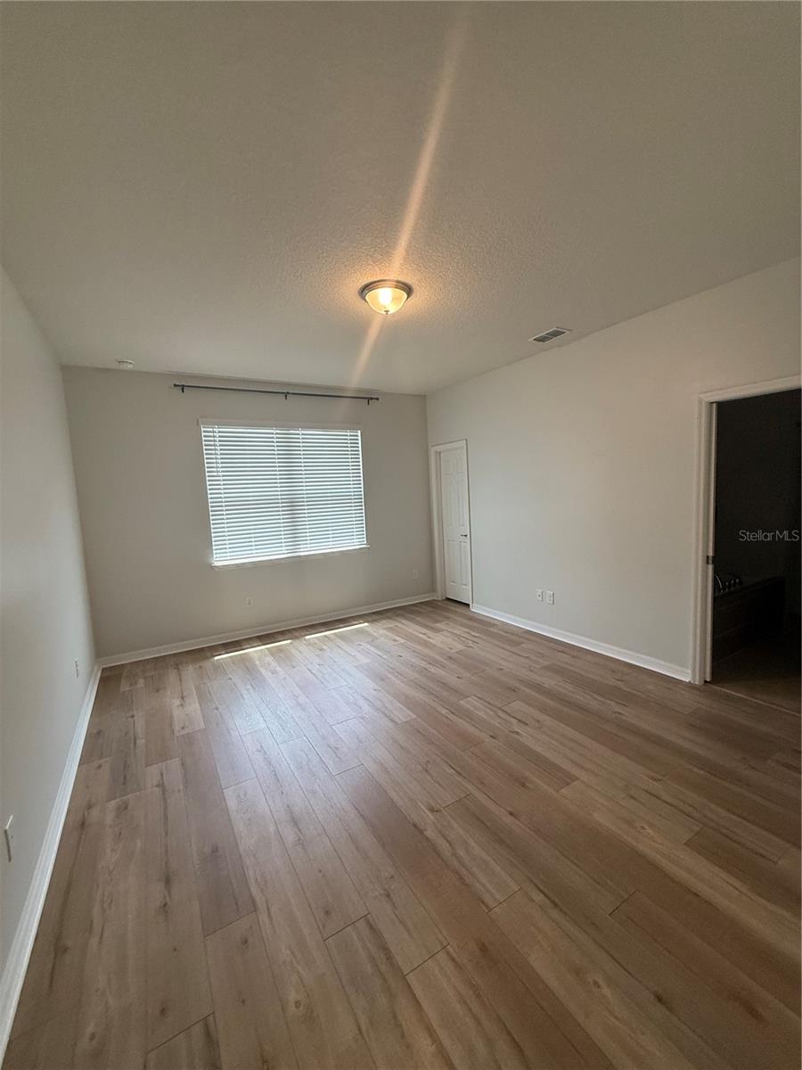 FOUNTAIN PARK PH 01 - Residential Lease