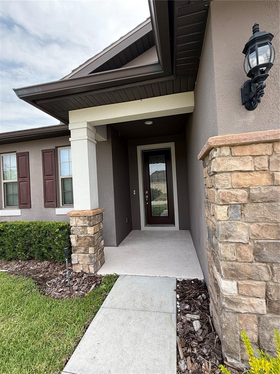 FOUNTAIN PARK PH 01 - Residential Lease