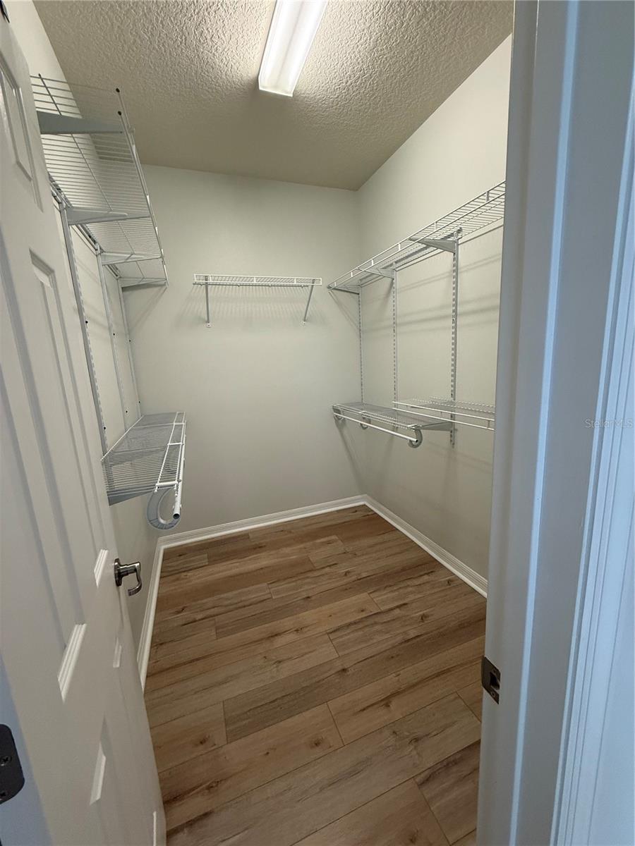 FOUNTAIN PARK PH 01 - Residential Lease