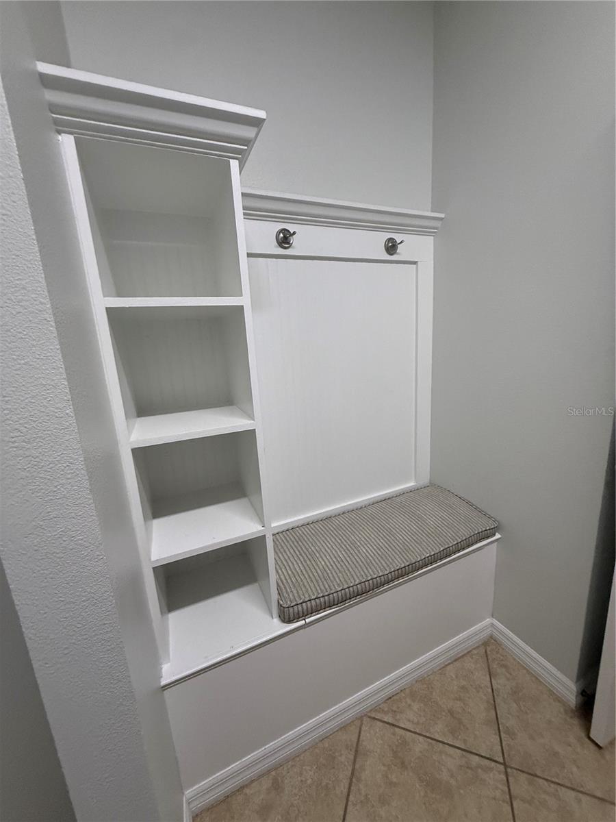 FOUNTAIN PARK PH 01 - Residential Lease