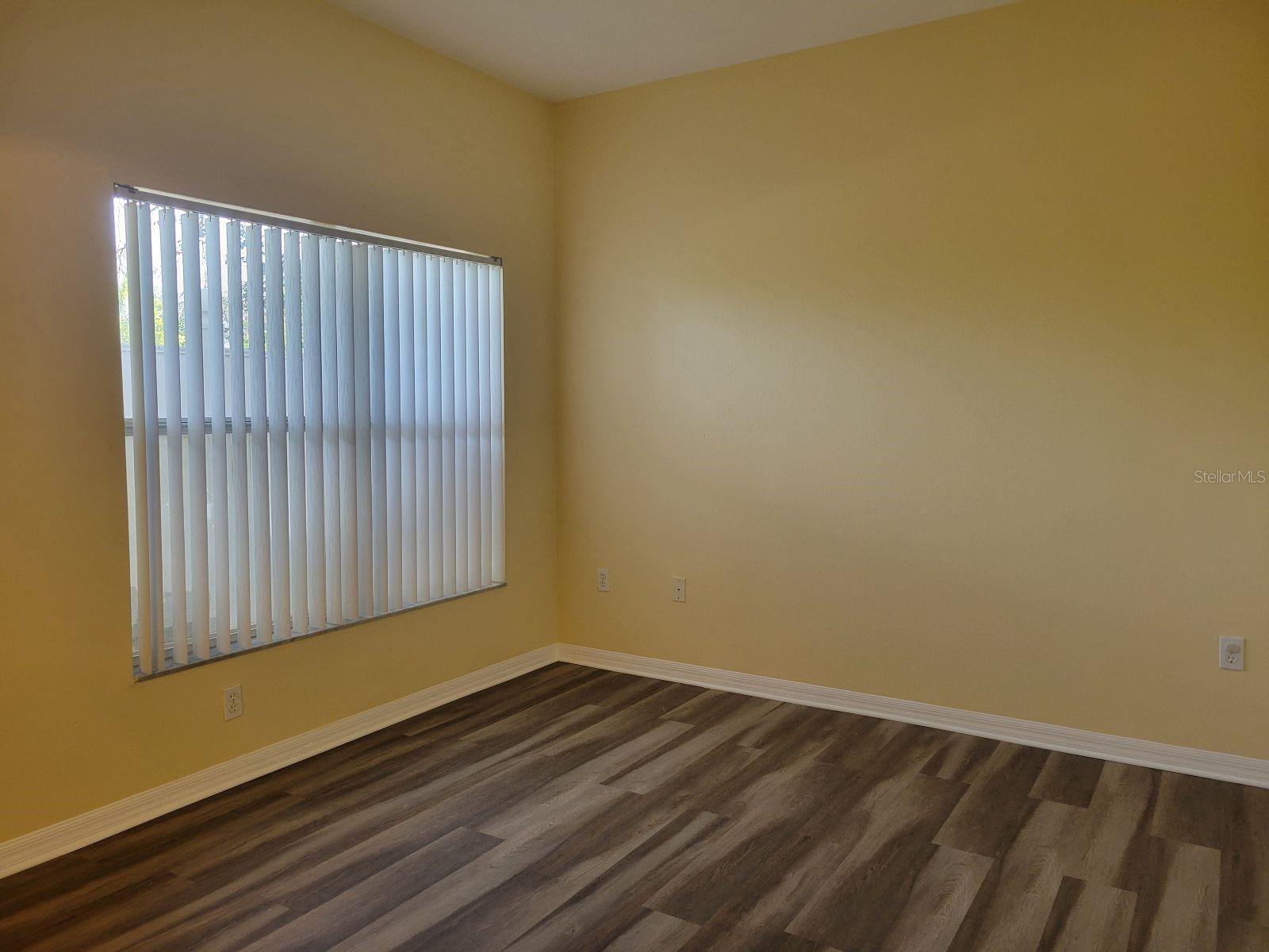 OAK PARK - Residential Lease