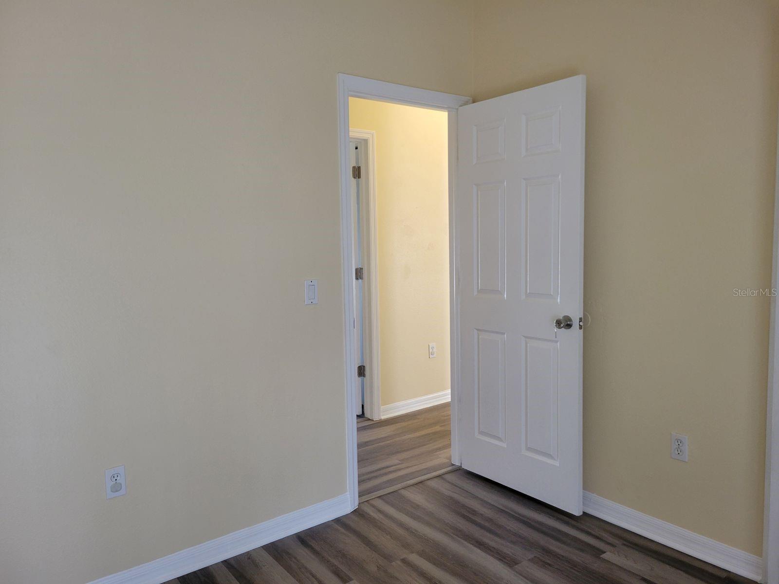 OAK PARK - Residential Lease