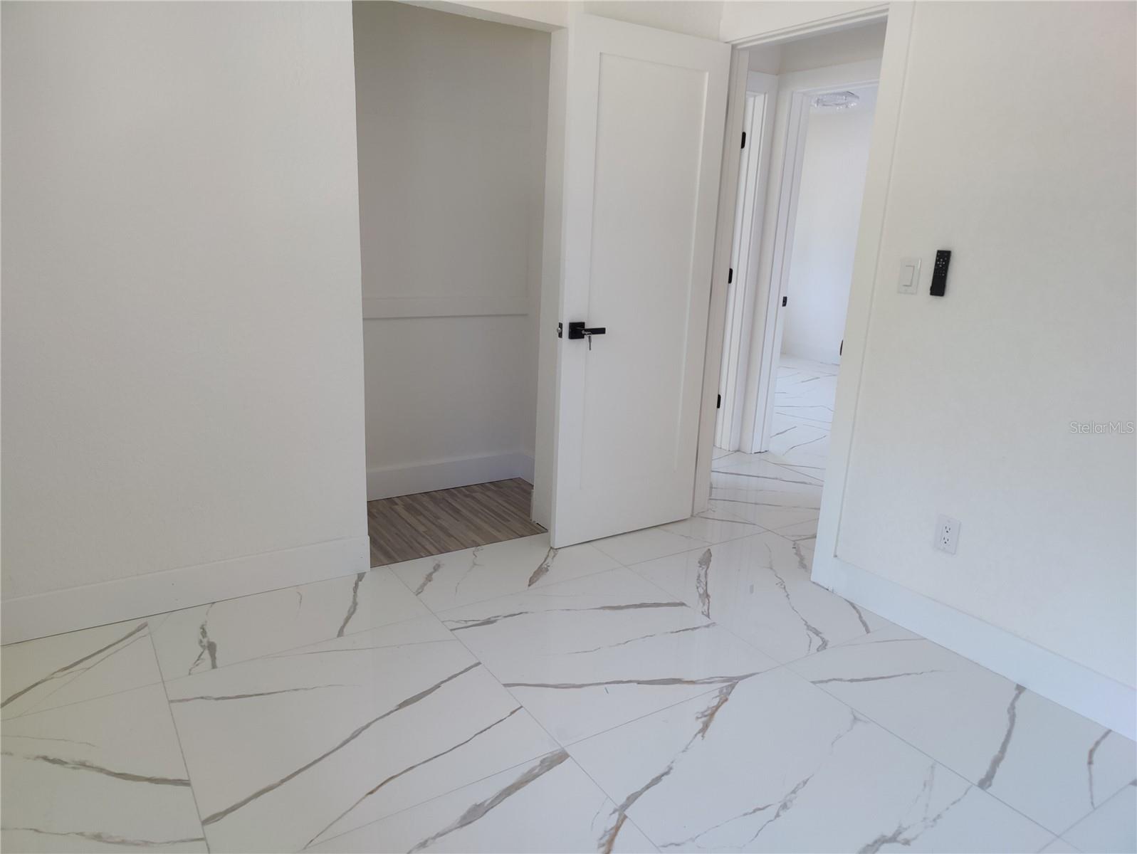 MEADOW LAWN 5TH ADD - Residential