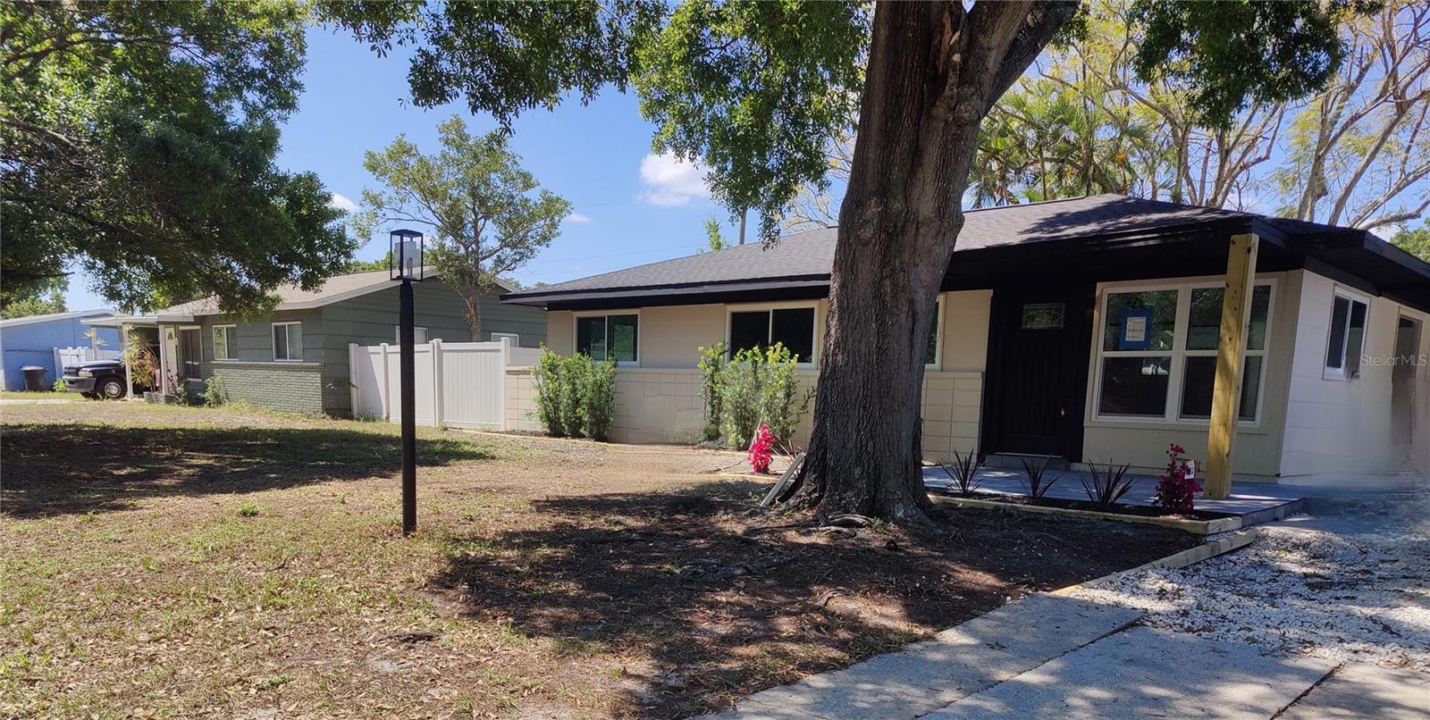 MEADOW LAWN 5TH ADD - Residential