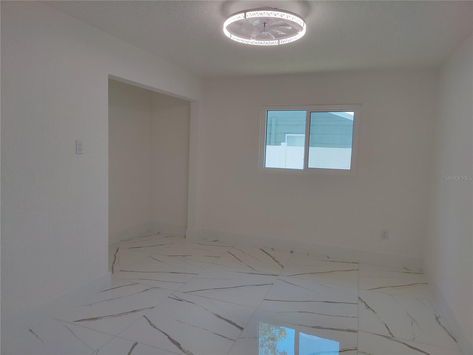 MEADOW LAWN 5TH ADD - Residential