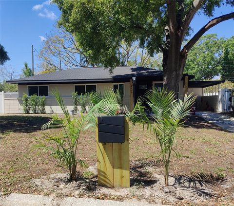 7498 ORPINE DRIVE N ST PETERSBURG FL 33702