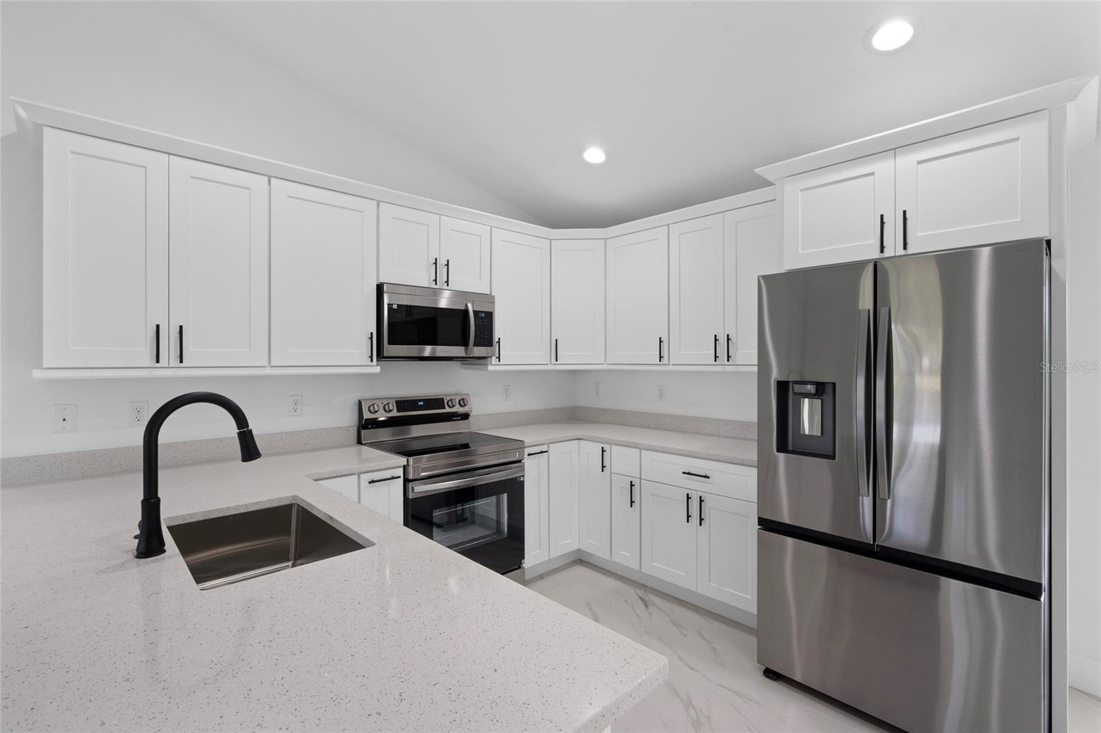 DIXIE RANCH ESTATES - Residential