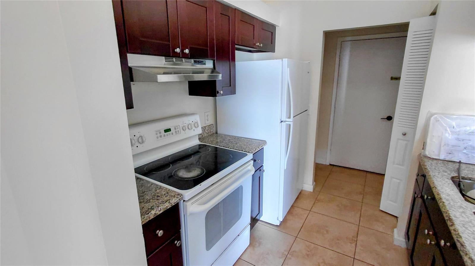 9010 DACENA VILLA PLACE