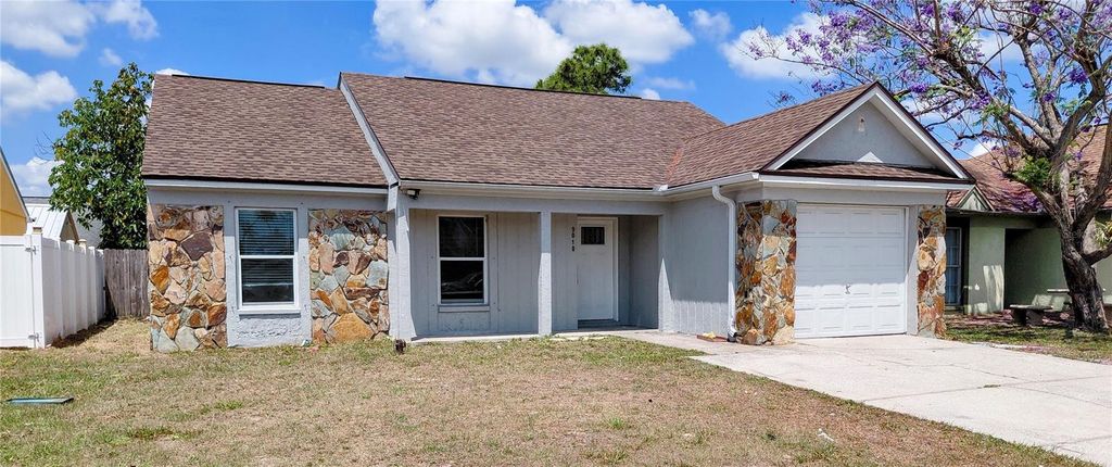 Photo of 9010 Dacena Villa Place, Tampa, FL 33635 (MLS # TB8504516)
