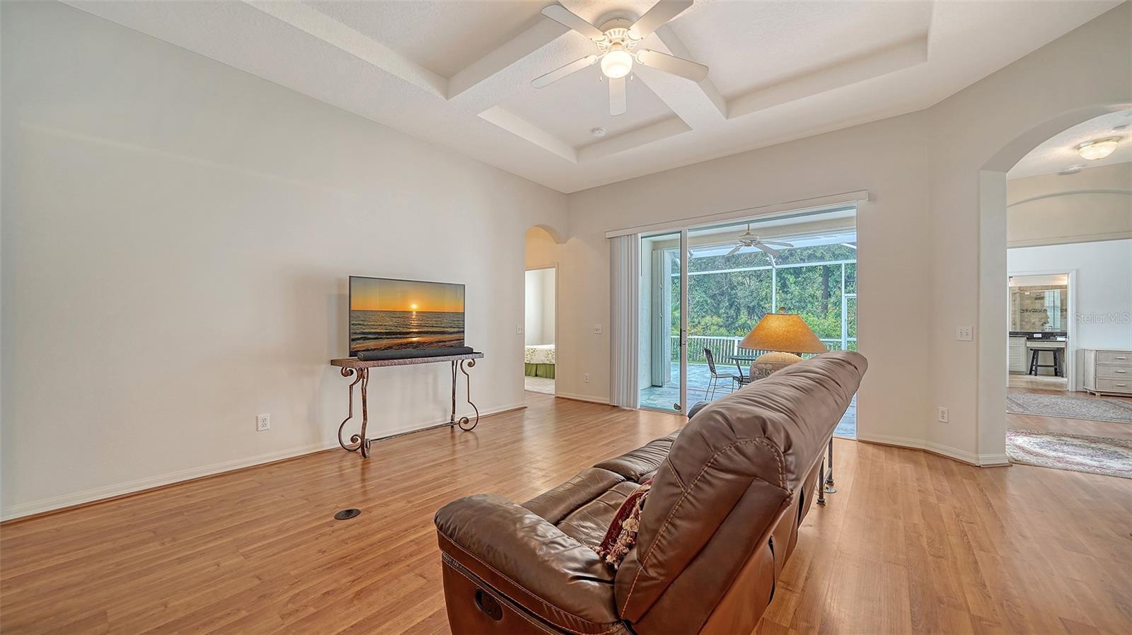 CARLYLE AT VILLAGES OF PALM-AIRE - Residential