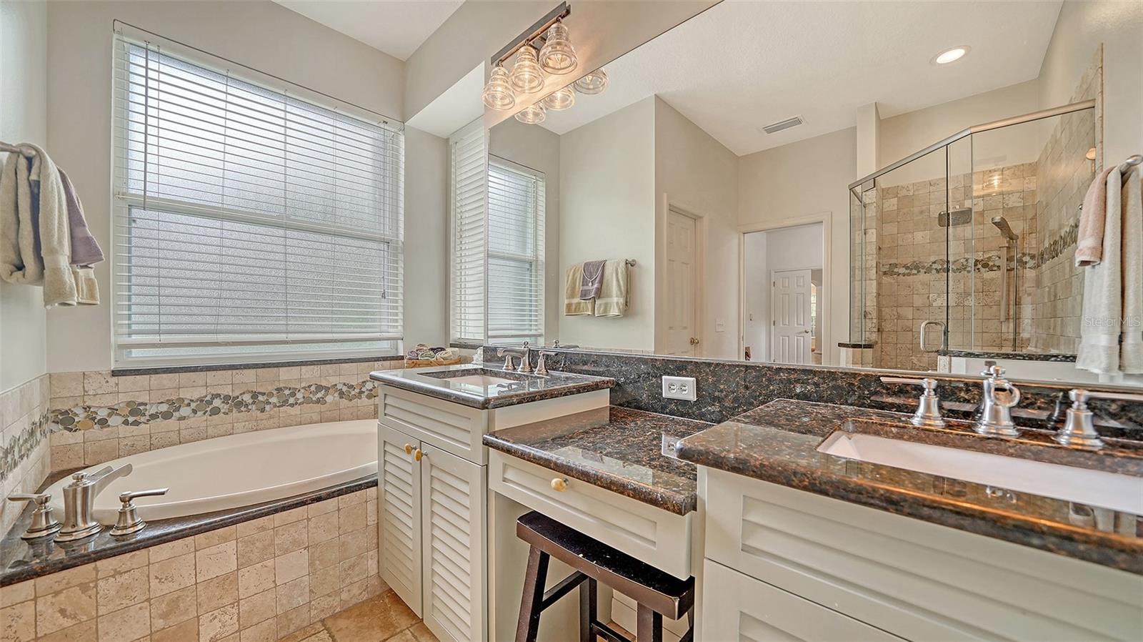 CARLYLE AT VILLAGES OF PALM-AIRE - Residential