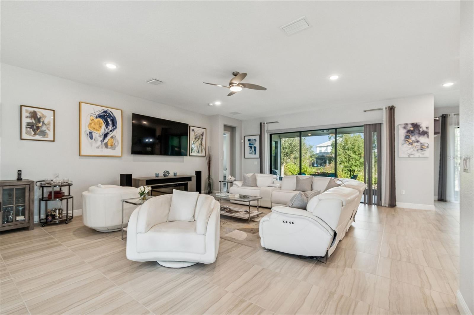 CRESSWIND PH I SUBPH A & B - Residential