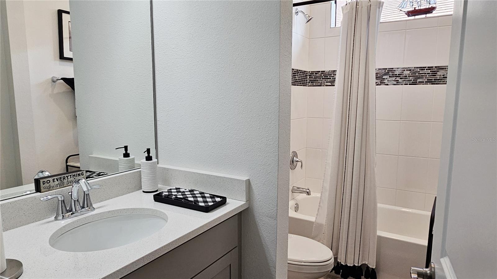 CRESSWIND PH I SUBPH A & B - Residential