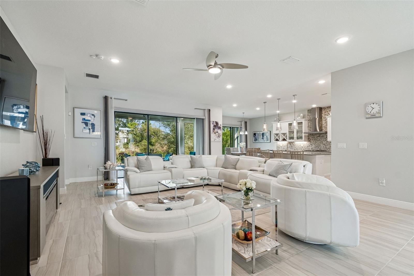 CRESSWIND PH I SUBPH A & B - Residential