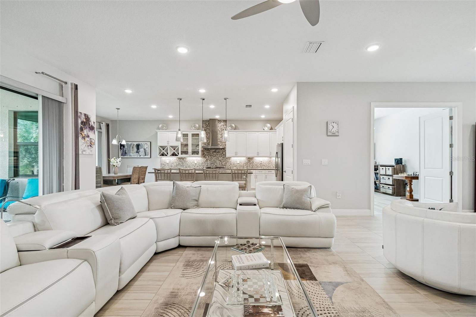 CRESSWIND PH I SUBPH A & B - Residential