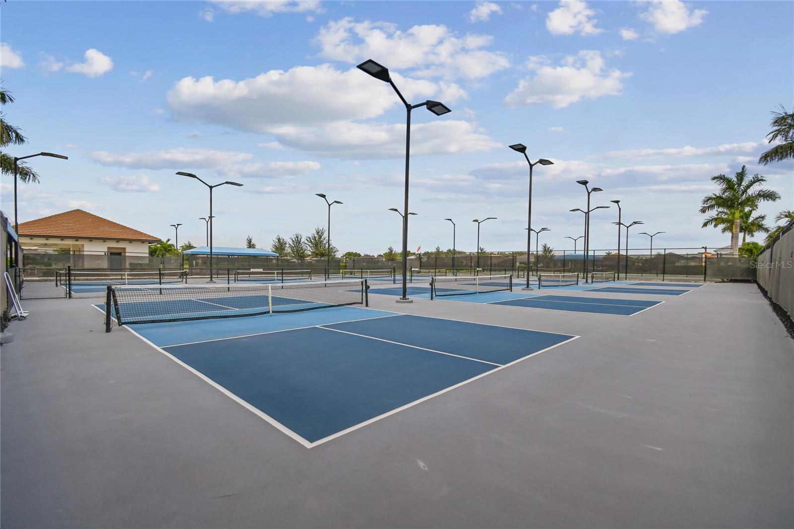 CRESSWIND PH I SUBPH A & B - Residential