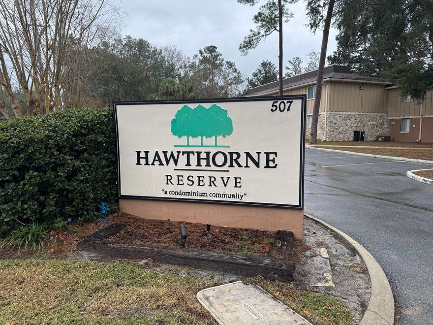 Freshly remodeled and painted, this cozy unit is ready for a student, family or any investors! Great location! this unit is located at Hawthorne Reserve condos in Gainesville Florida, easy access and close to University of Florida and North Florida Medical Center approximately 2 miles. 1 bedroom/1bath , second floor unit, new AC unit installed in 2023, new 2023 washer and dryer inside unit, pet friendly community with community pool and grill, tennis court , clubhouse, fitness center, basketball courts, close to restaurants, shopping, HOA covers the exterior maintenance, low HOA monthly payment and easy process!