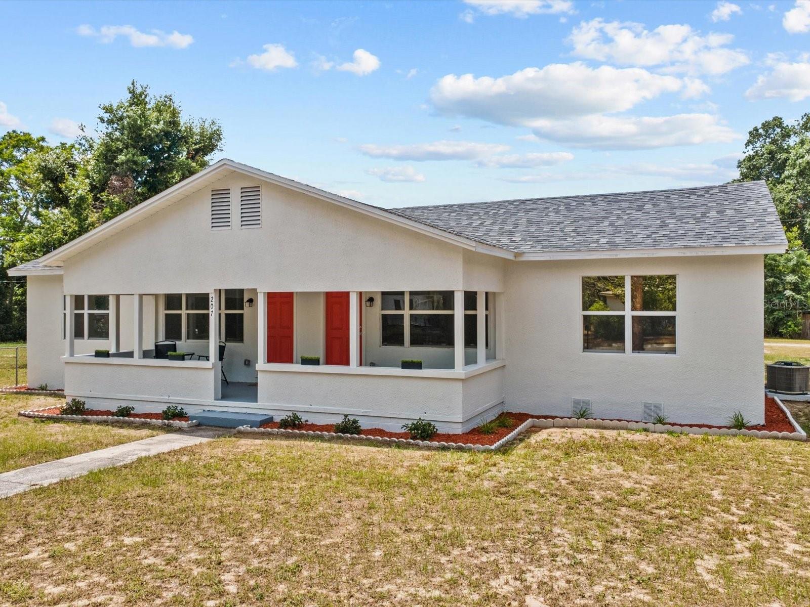 207 E PALMETTO STREET