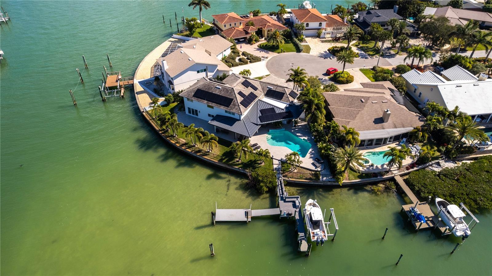 BELLE ISLE - Residential