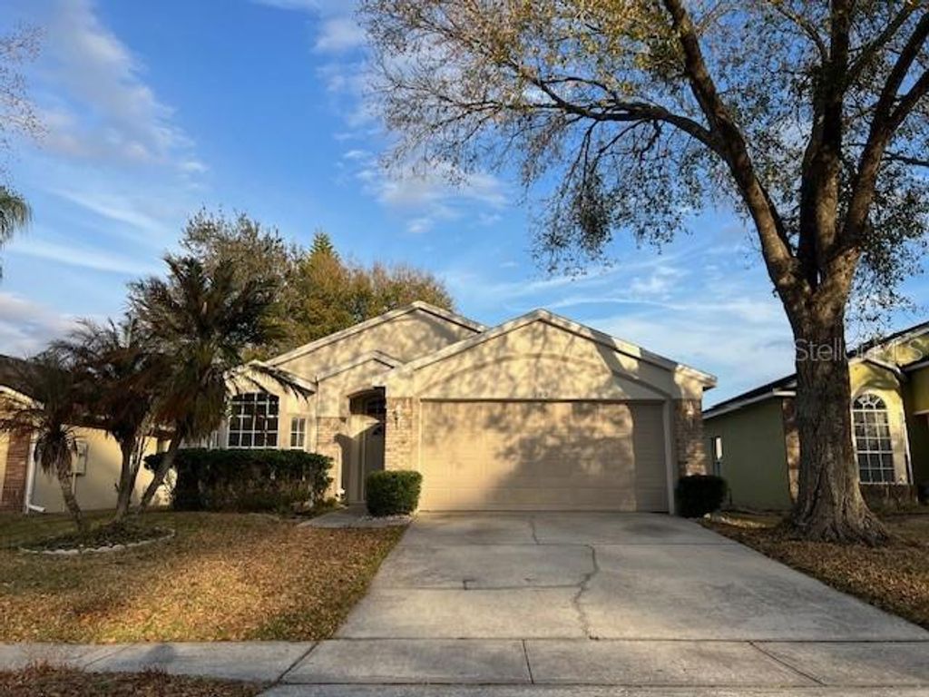 Photo of 202 Woodbury Pines Circle, Orlando, FL 32828 (MLS # O6403840)