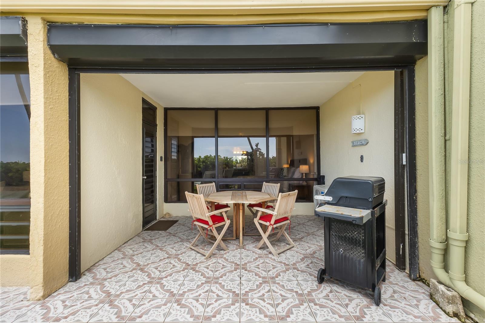 BEACH VILLAGE - Residential