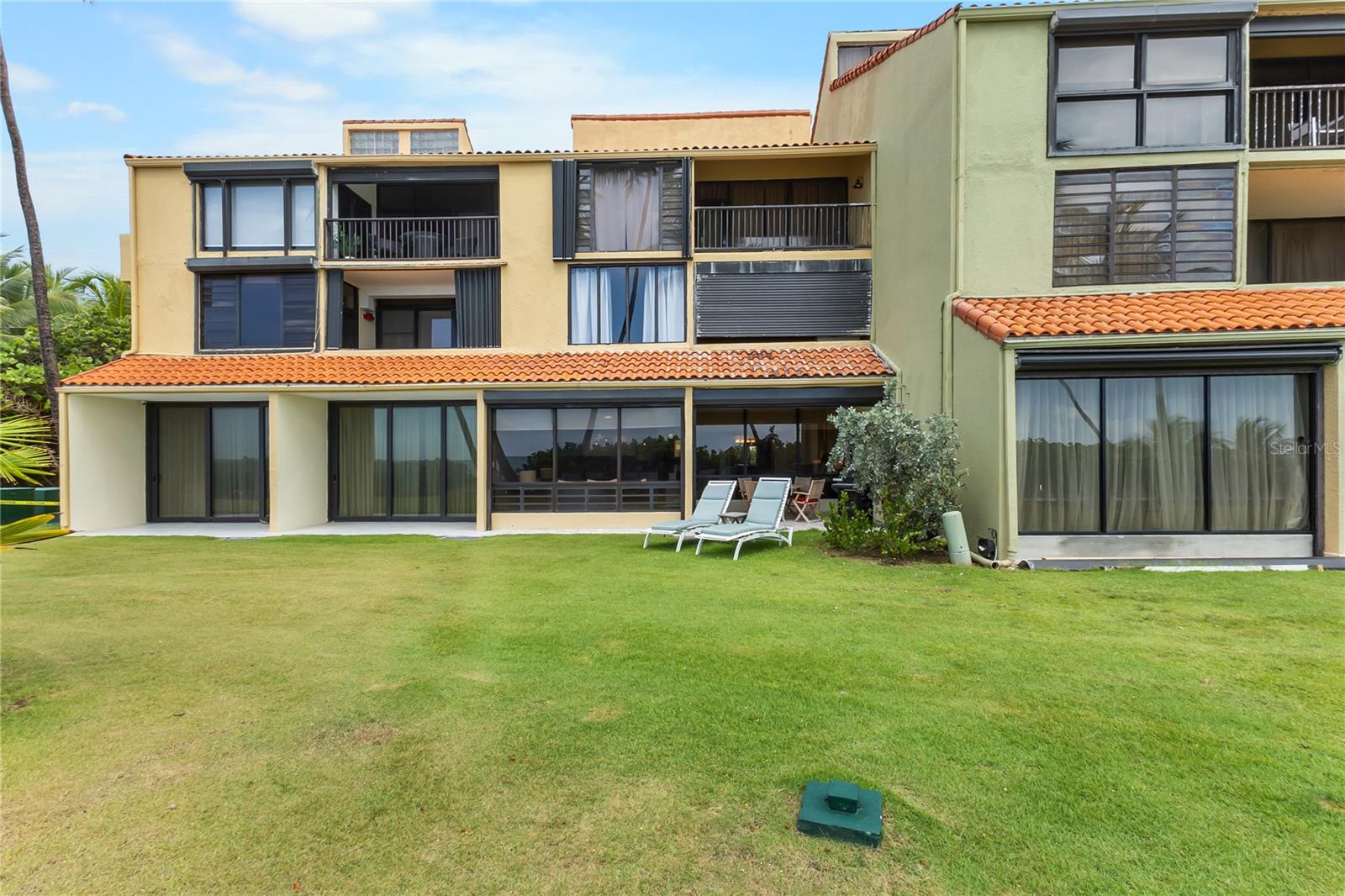 BEACH VILLAGE - Residential