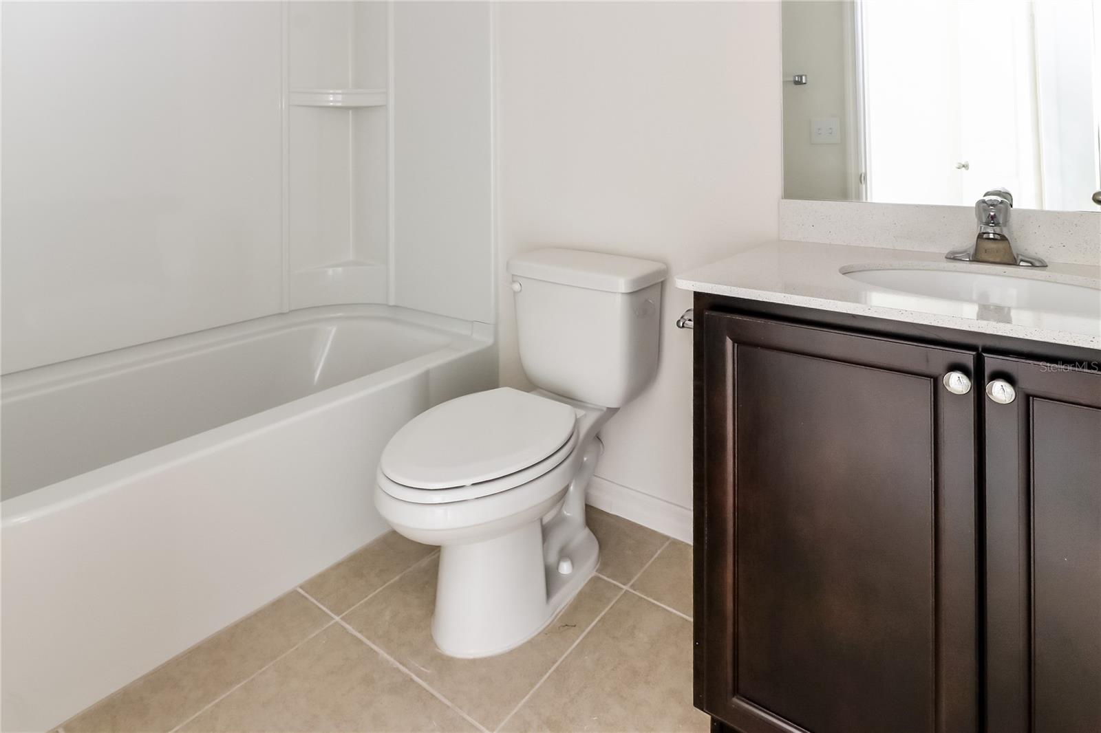 VILLAGES/BRIDGEWATER VILLAGE 3 - Residential Lease