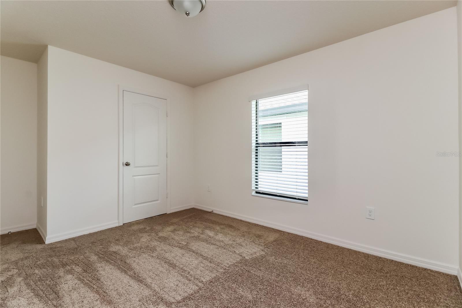 VILLAGES/BRIDGEWATER VILLAGE 3 - Residential Lease