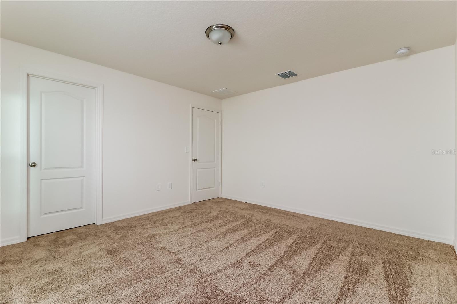 VILLAGES/BRIDGEWATER VILLAGE 3 - Residential Lease