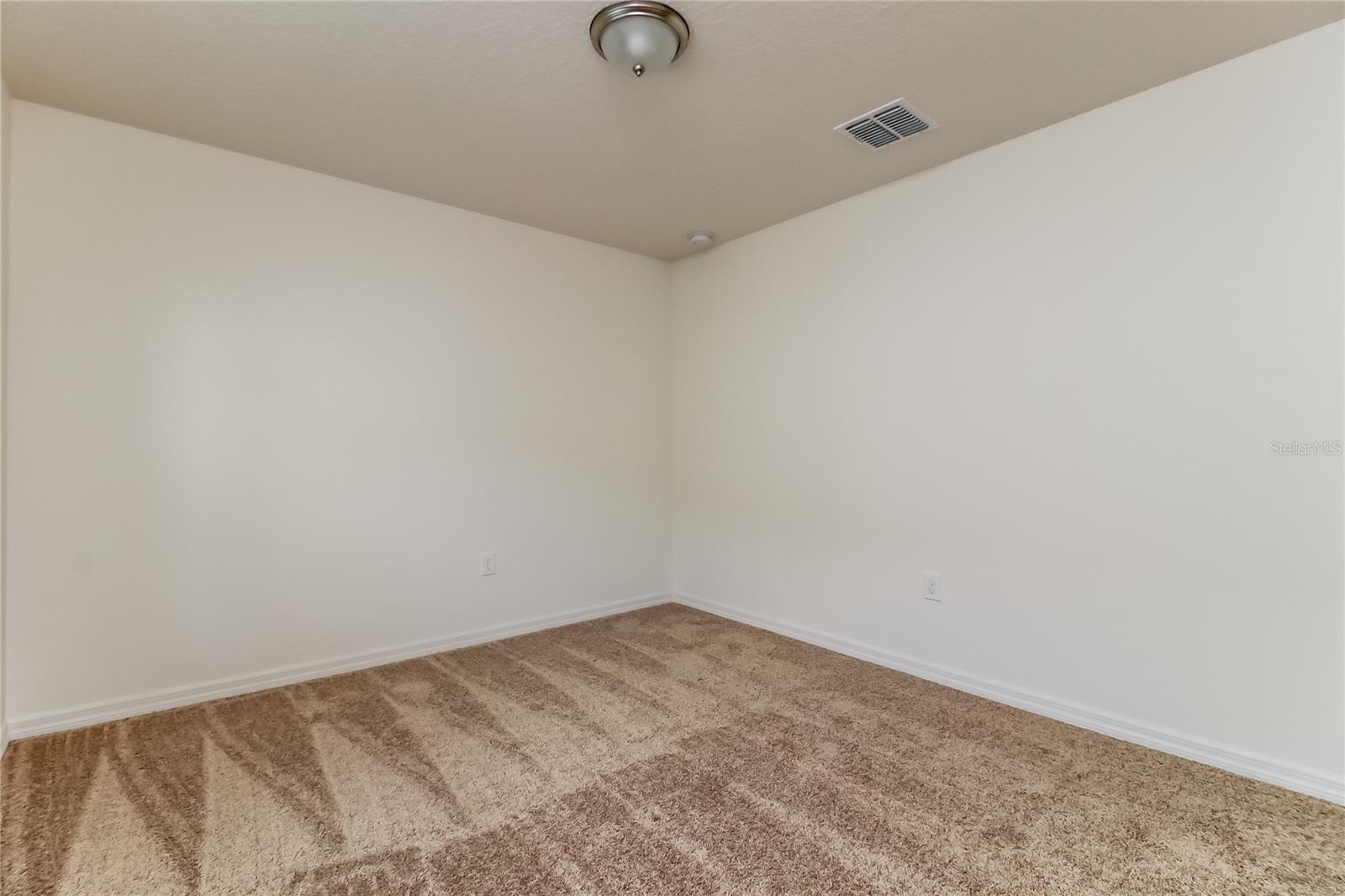 VILLAGES/BRIDGEWATER VILLAGE 3 - Residential Lease