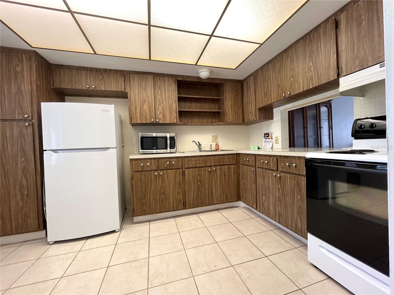 BARCLEY ESTATES - Residential