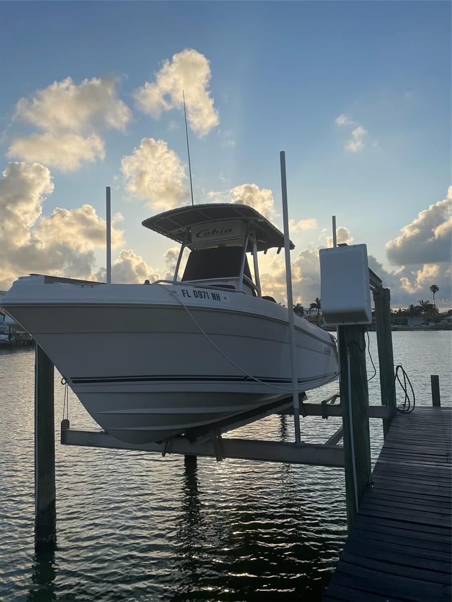 BATH CLUB ESTATES - Residential