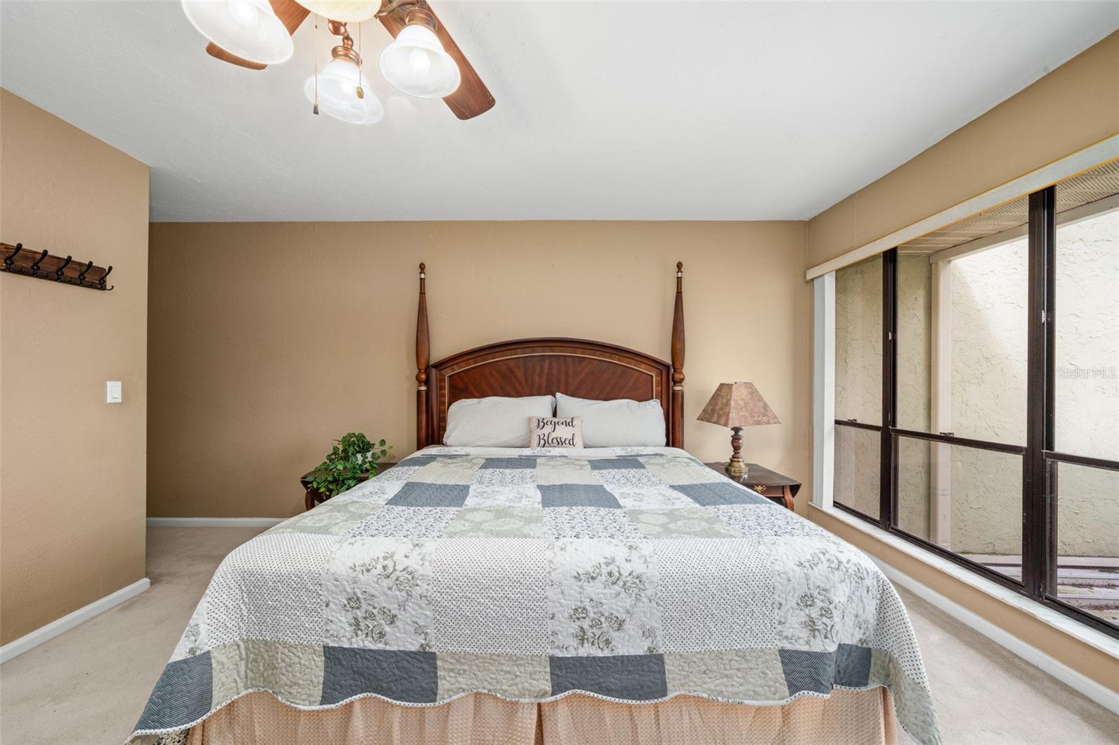 BAY STREET VILLAS - Residential