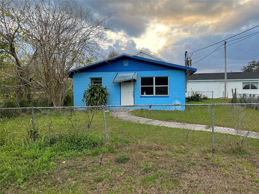 Photo of 500 Waldon Avenue, Bartow, FL 33830 (MLS # TB8440556)