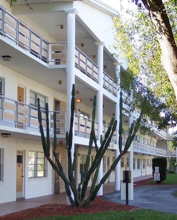 TOWN ARMS APTS CONDO - Residential Lease
