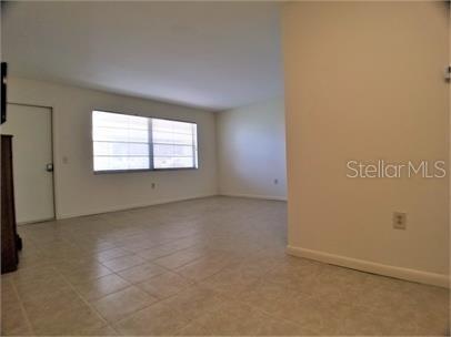 TOWN ARMS APTS CONDO - Residential Lease