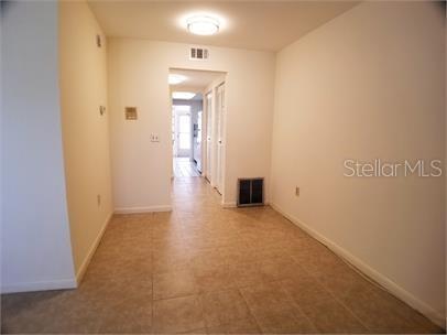 TOWN ARMS APTS CONDO - Residential Lease