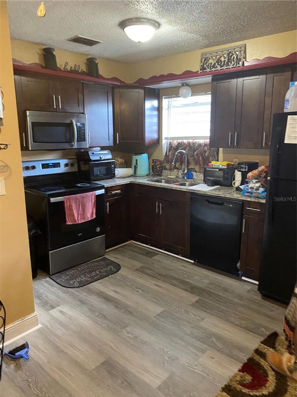 Photo of 5520 20th Street, Zephyrhills, FL 33542 (MLS # TB8470225)