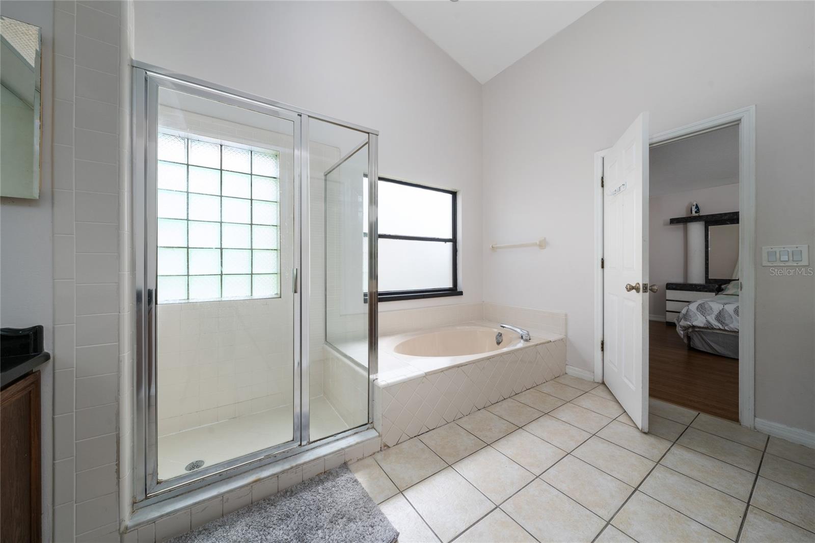 SOUTHCHASE - Residential