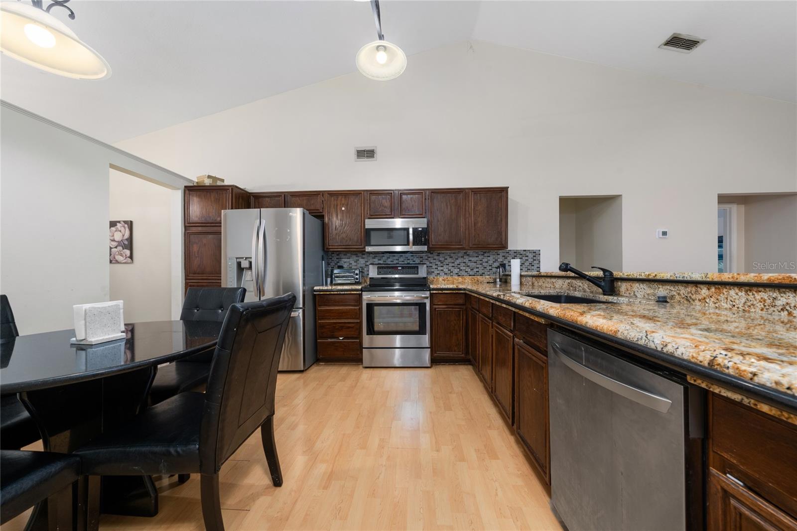 SOUTHCHASE - Residential