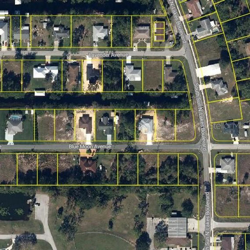 Photo of 107 Blue Moon Avenue, Lake Placid, FL 33852 (MLS # O6383673)