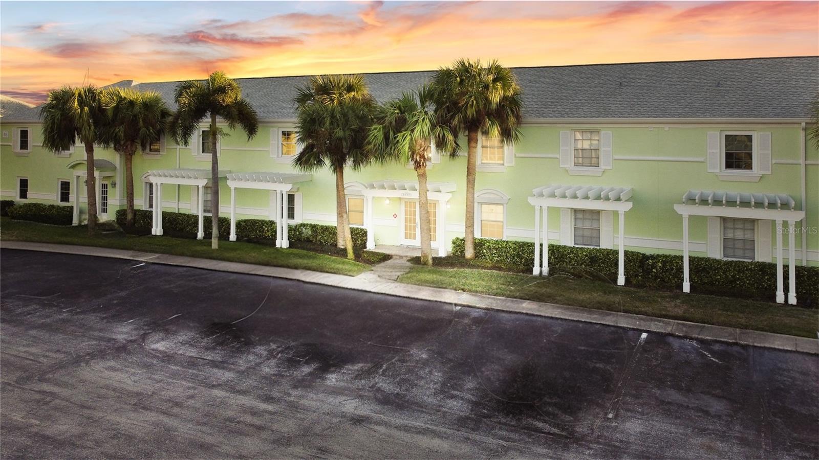 WATERSIDE AT COQUINA KEY SOUTH - Residential