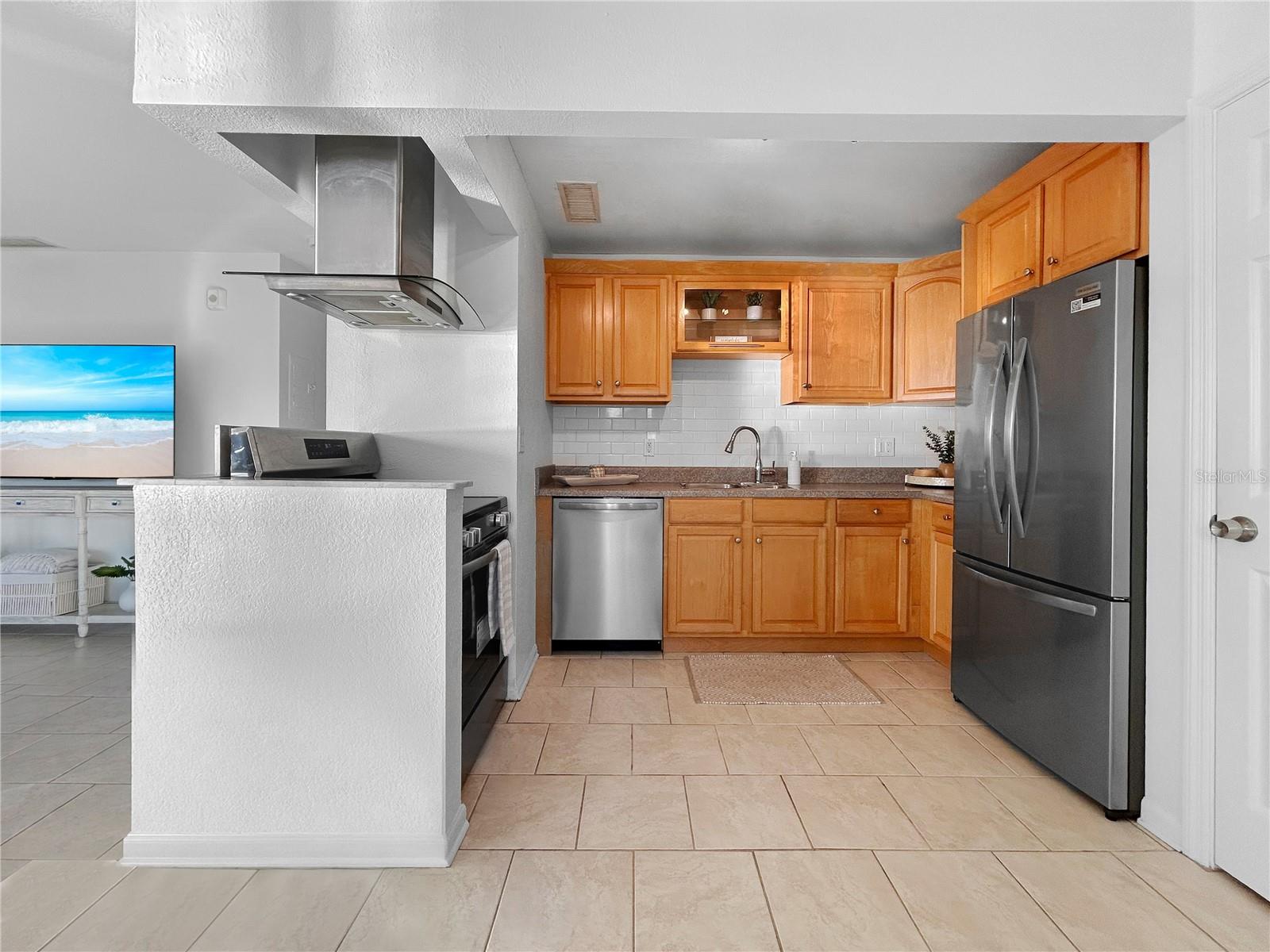 WATERSIDE AT COQUINA KEY SOUTH - Residential