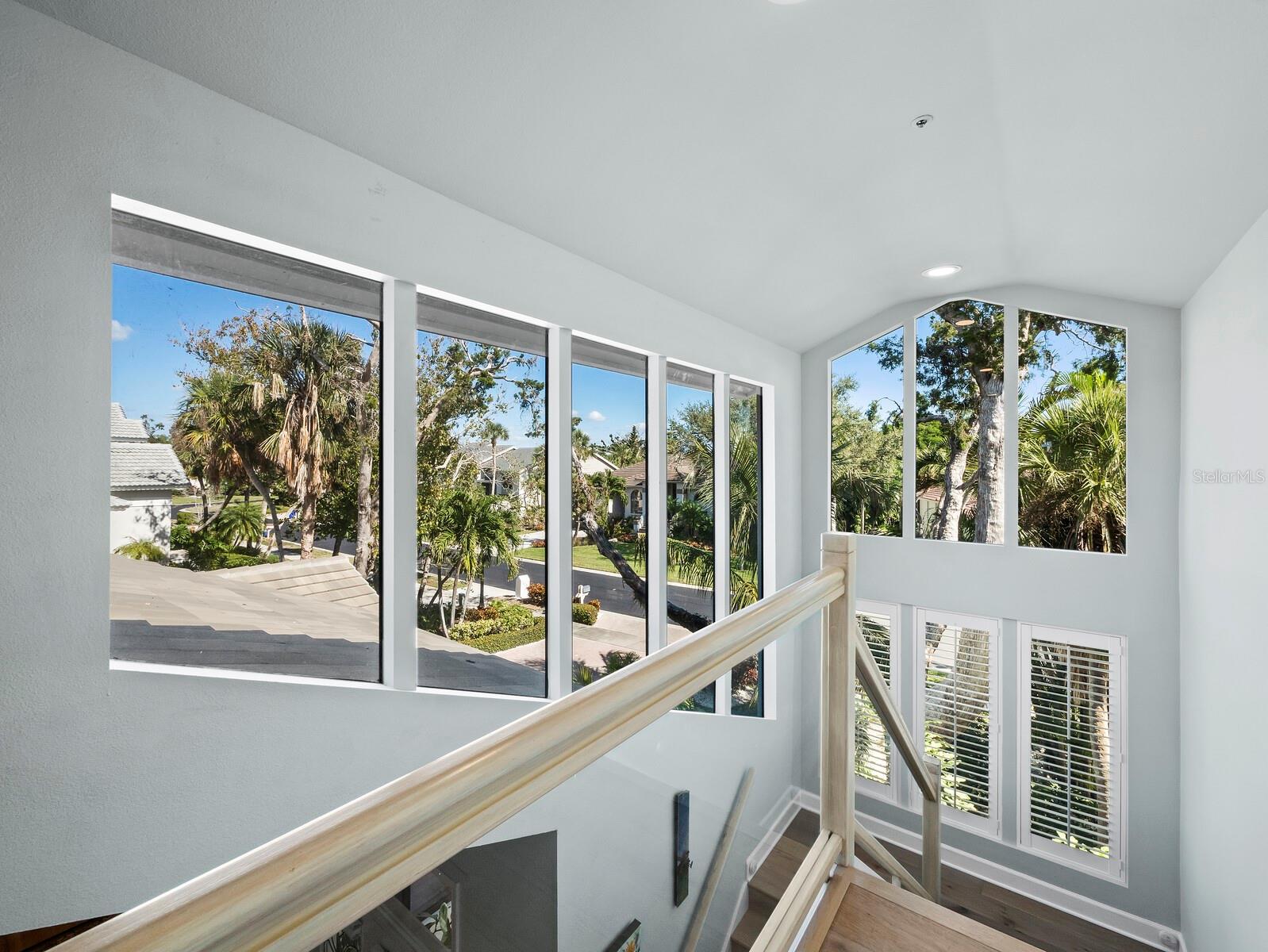 BAY ISLES - Residential