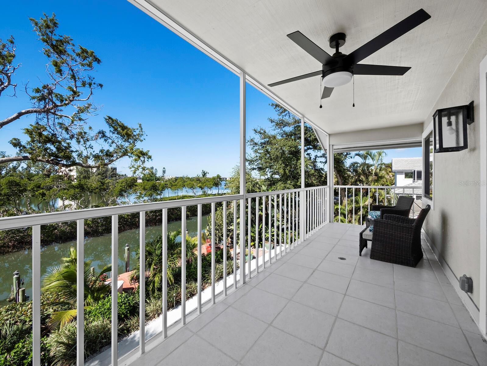 BAY ISLES - Residential