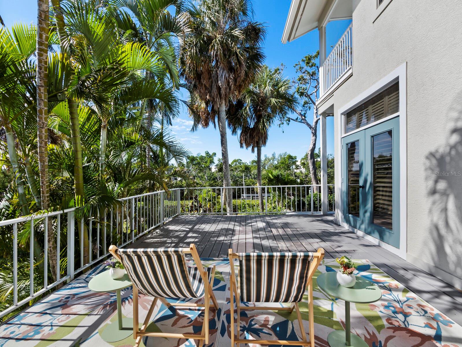 BAY ISLES - Residential
