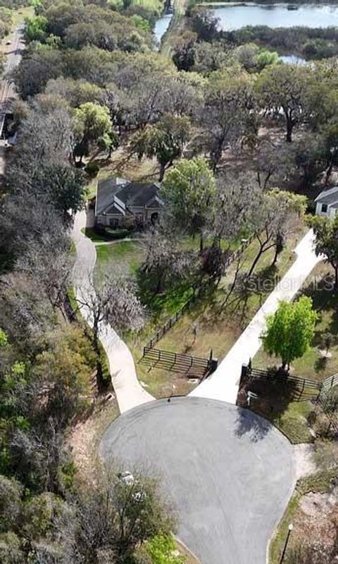 Tiny photo for 15950 Splendid Oaks Lane, Tavares, FL 32778 (MLS # O6390629)