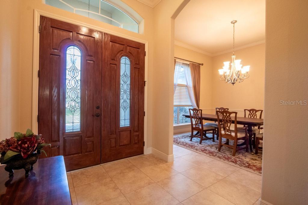 15950 SPLENDID OAKS LANE