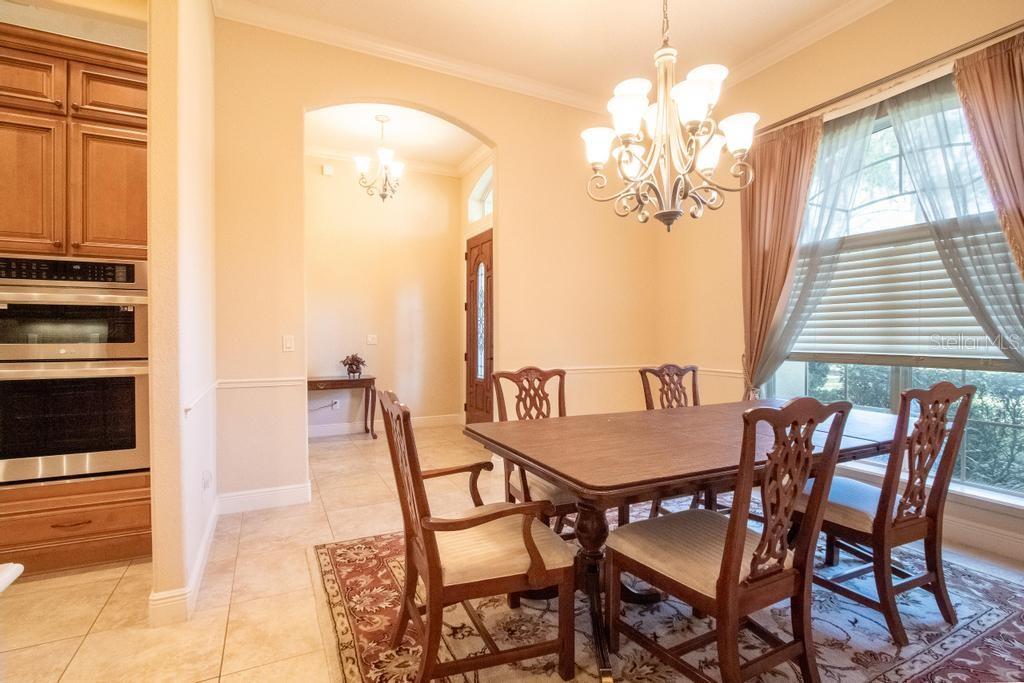 15950 SPLENDID OAKS LANE